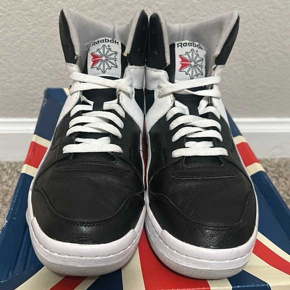 Reebok BB 5600 Archive - Black and White High-Top Sneakers - Picture 6 of 17
